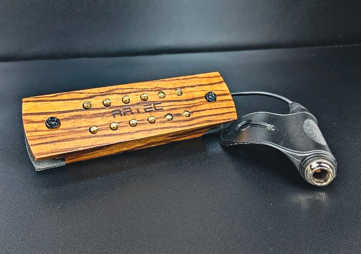 Acoustic Guitar Pickup Types - The Ultimate Guide