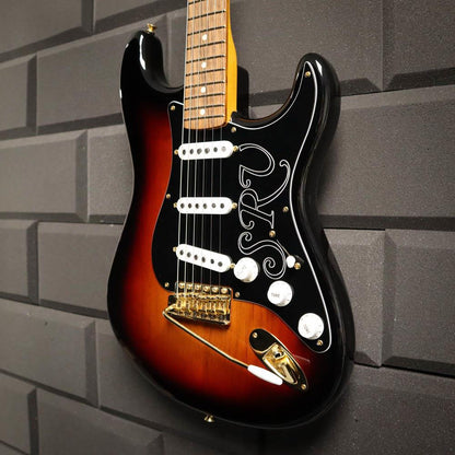 Winners - Fender Artist Stratocaster Stevie Ray Vaughan 3